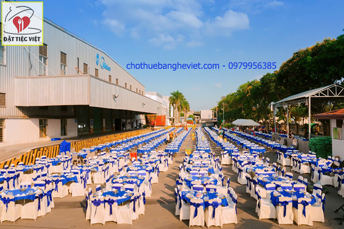 cho thuê bàn ghế Đặt Tiệc Việt