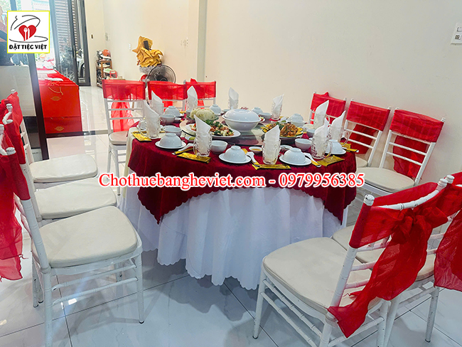 cho thuê bàn ghế tiệc tận nhà cho thuê bàn ghế tiệc tận nhà