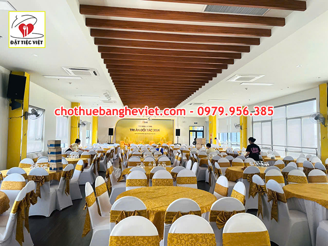 Cho thuê bàn ghế tiệc giá rẻ phường Đông Hòa